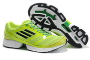 Nike,  Adidas,  Brooks,  Mizuno,  Saucony,  Reebok,  loved the world that Fo